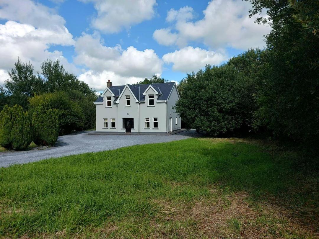 Home In Енніс Екстер'єр фото